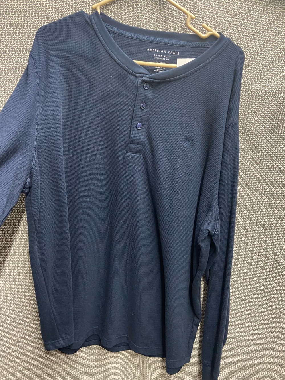 American Eagle XXL Thermal Navy NWT